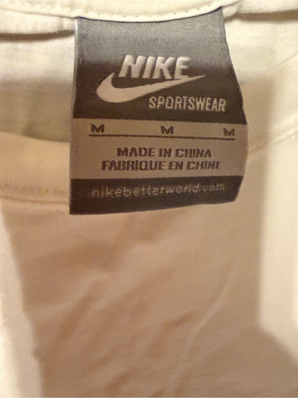 Nike Vintage White Crewneck Honolulu Marathon Tee Shirt - Picture 3 of 3